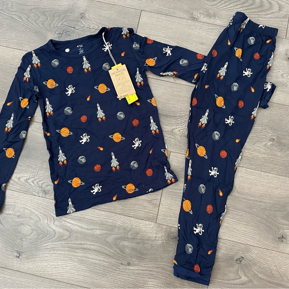 Kyte BABY Other - Kyte Baby Space (original) bamboo pajama set
